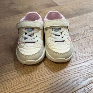 Toddler girls Running shoes